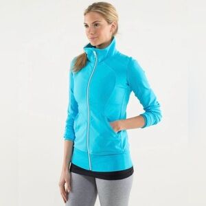 Lululemon Scuba Full Zip Hoodie size 4- Vibrant Polar Blue
